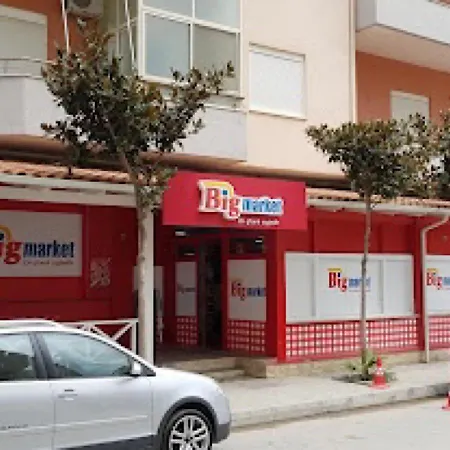 Apartment Vlora 公寓