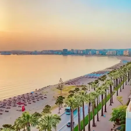 Sea View *