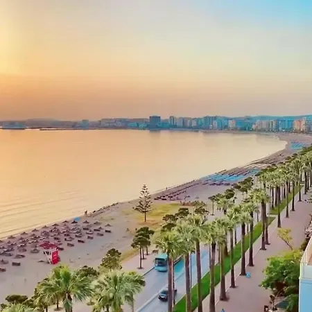 Apartment Sea View *